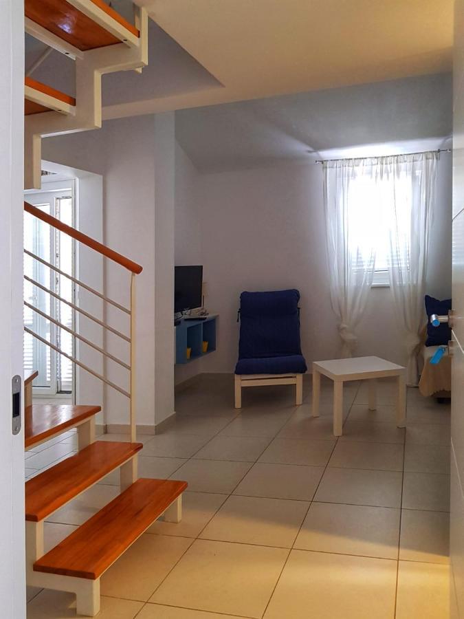 Apartmani Vrancic Mandre Eksteriør bilde